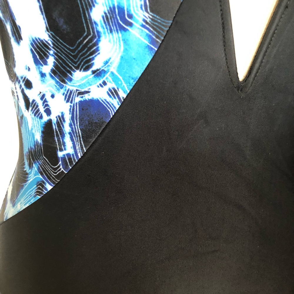 Thorsun halter swimsuit - Picture 7 of 11